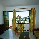 Aparthotel Rocas Blancas Puerto del Carmen (Lanzarote)