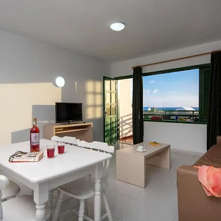 Rocas Blancas Aparthotel