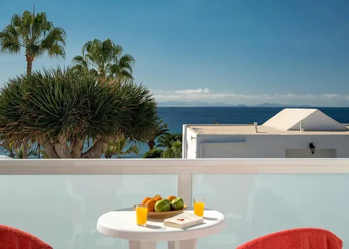 Rocas Blancas Apart-hotel 4*