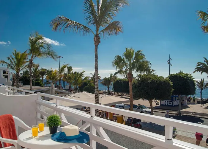 Apart-hotel Rocas Blancas 4*