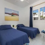 מלון דירות Rocas Blancas 4*