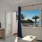 מלון דירות Rocas Blancas פוארטו דל כרמן