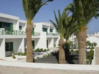 Ξενοδοχείο με διαμερίσματα Rocas Blancas 4*