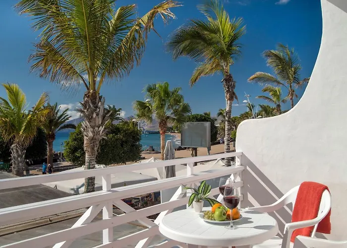 شقة فندقية Rocas Blancas 4*